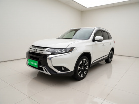 三菱 欧蓝德 2019款 2.4L 两驱致行版 5座 国V