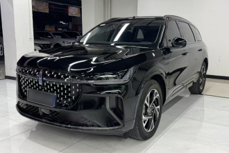 林肯 航海家 2023款 2.0T 四驱尊逸混动版