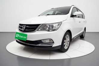 宝骏730 2016款 1.5L 手动舒适型 7座 国V