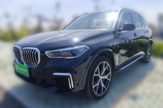 宝马X5 2022款 改款 xDrive 40Li M运动套装
