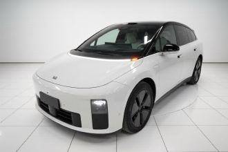 理想汽车 理想i6 2025款 两驱标准型