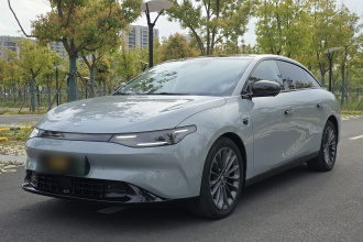 零跑汽车 零跑C01 2024款 纯电 525尊享版