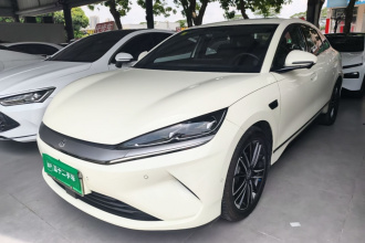 比亚迪 秦L 2025款 EV 545KM卓越型