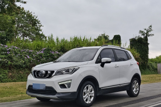 长安CS15 2016款 1.5L 手动豪华版