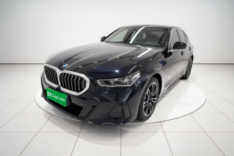 宝马5系 2024款 530Li 领先型 M运动套装