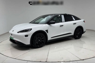 ARCFOX极狐 极狐 阿尔法S6 2025款 602三激光雷达版