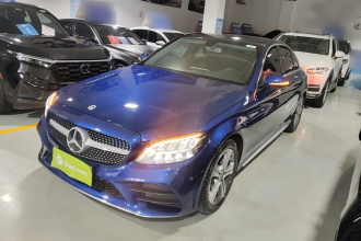 奔驰C级 2019款 C 260 L 运动版