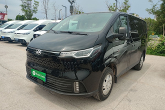 上汽大通MAXUS 新途V70 2023款 2.0T 精英版 自动短轴低顶 5/6座