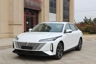 长安 逸动 2025款 蓝鲸 1.5T 500Bar旗舰型