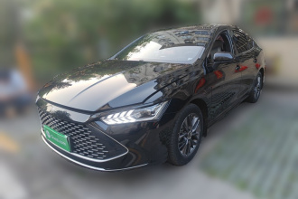 比亚迪 秦PLUS 2023款  冠军版 DM-i 120KM超越型