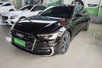 奥迪A6L 2024款 45 TFSI quattro 臻选动感型
