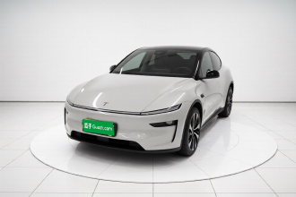 特斯拉 Model Y 2025款 长续航全轮驱动版