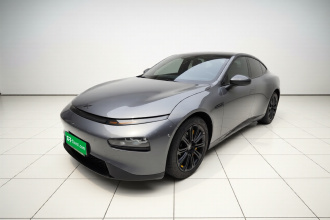 小鹏P7 2021款 670E鹏翼版