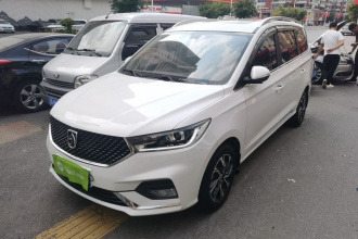 宝骏360 2019款 1.5L CVT豪华型 国VI