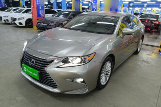 雷克萨斯ES 2015款 200 精英版