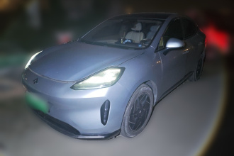 昊铂HT 2023款 670 后驱特高压版