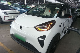 奇瑞QQ 小蚂蚁 2024款 青春版 321km 唯爱版 29.23kWh
