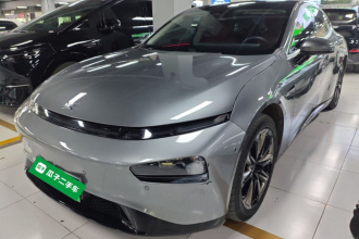 小鹏P7 2020款 670N