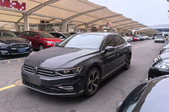 大众 迈腾 2023款 200万辆纪念版 330TSI DSG领先型