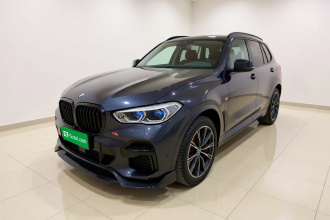 宝马X5 2022款 改款 xDrive 30Li 尊享型M运动套装