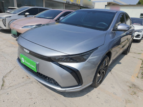 吉利几何G6 2024款 500KM 尊贵型