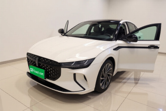 林肯Z 2024款 2.0T 两驱尊逸混动版
