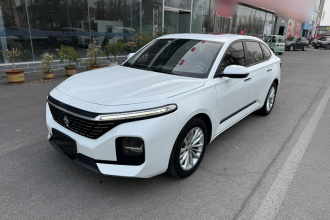 宝骏RC-5 2020款 RC-5W 1.5T CVT智耀豪华型