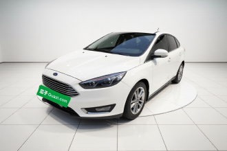 福特 福克斯 2015款 三厢 EcoBoost 180 自动精英型