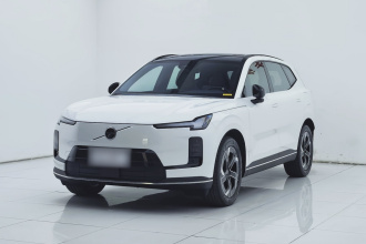 沃尔沃XC70插电式混动 2026款 四驱超长续航Core