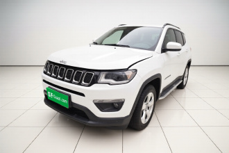 Jeep 指南者 2020款 220T 自动精英版