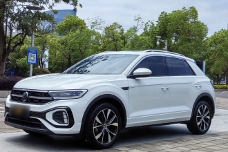 大众 T-ROC探歌 2023款 300TSI DSG两驱辰光版