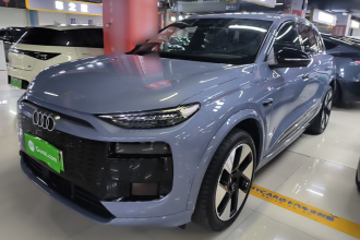 奥迪Q6L e-tron 2026款 首发领航版