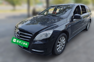 奔驰R级 2017款 R 320 4MATIC 商务型臻藏版
