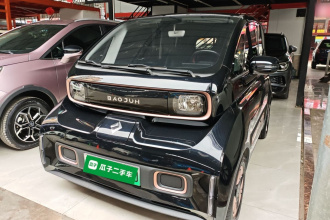宝骏KiWi EV 2022款 设计师轻享版 三元锂