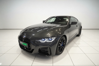 宝马4系 2022款 改款 425i M运动曜夜套装