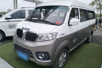 金杯 新海狮X30L CNG 2021款 1.5L天然气财富单蒸空调版客车SWCC15M