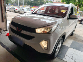 五菱汽车 五菱宏光S3 2019款 自动离合版 1.5L 手动豪华型 国V