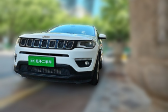 Jeep 指南者 2017款 200T 自动家享版