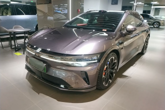 极氪007GT 2025款 四驱智驾版 75kWh