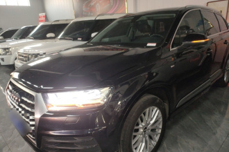 奥迪Q7 2018款 45 TFSI 技术型