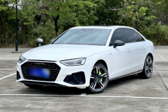 奥迪A4L 2022款 40 TFSI 豪华动感型