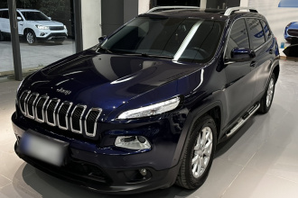 Jeep 自由光 2016款 2.4L 领先版