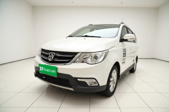 宝骏730 2014款 1.5L 手动舒适ESP版 7座