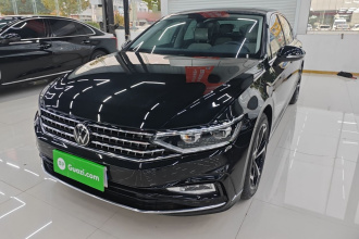 大众 迈腾 2025款 众享款 330TSI DSG豪华型