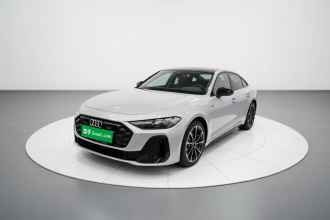 奥迪A5L 2026款 2.0T 运动版 Plus