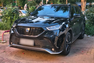 丰田 皇冠陆放 2022款 2.5L HEV四驱豪华版