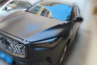 英菲尼迪QX50 2022款 2.0T 两驱时尚版