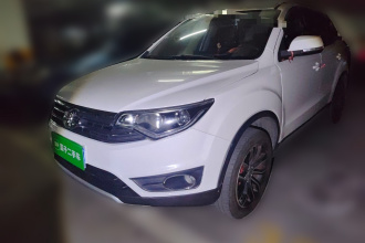 一汽 森雅R7 2017款 1.6L 手动豪华型