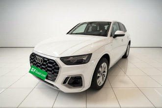 奥迪Q5L 2021款 40 TFSI 豪华动感型