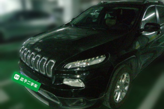 Jeep 自由光 2017款 2.0L 优越版